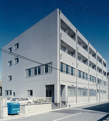 平成5年　日東エフシー本社